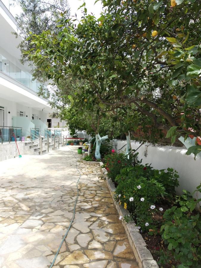 Apartments Margarita Ksamil Bagian luar foto