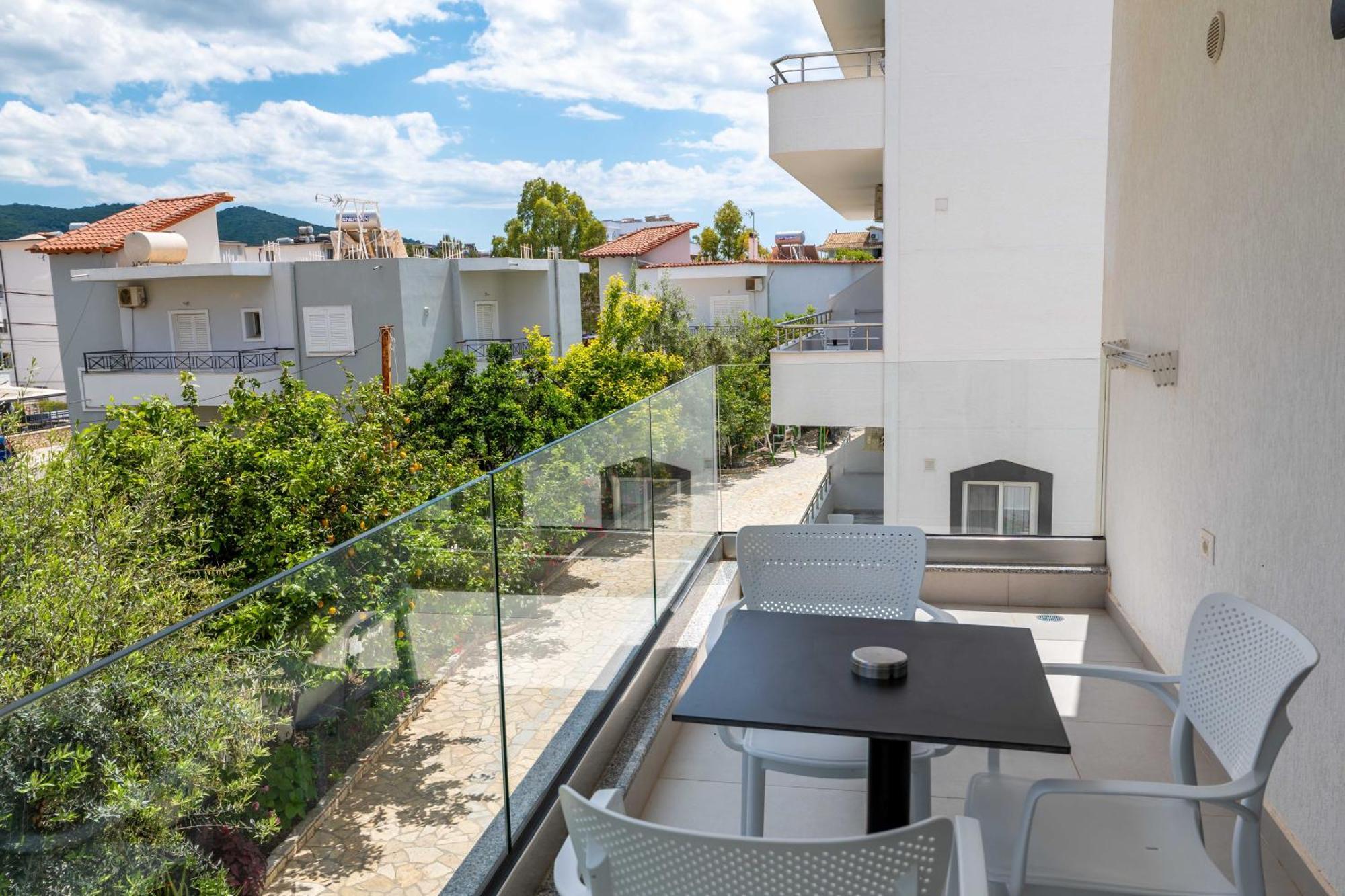 Apartments Margarita Ksamil Bagian luar foto