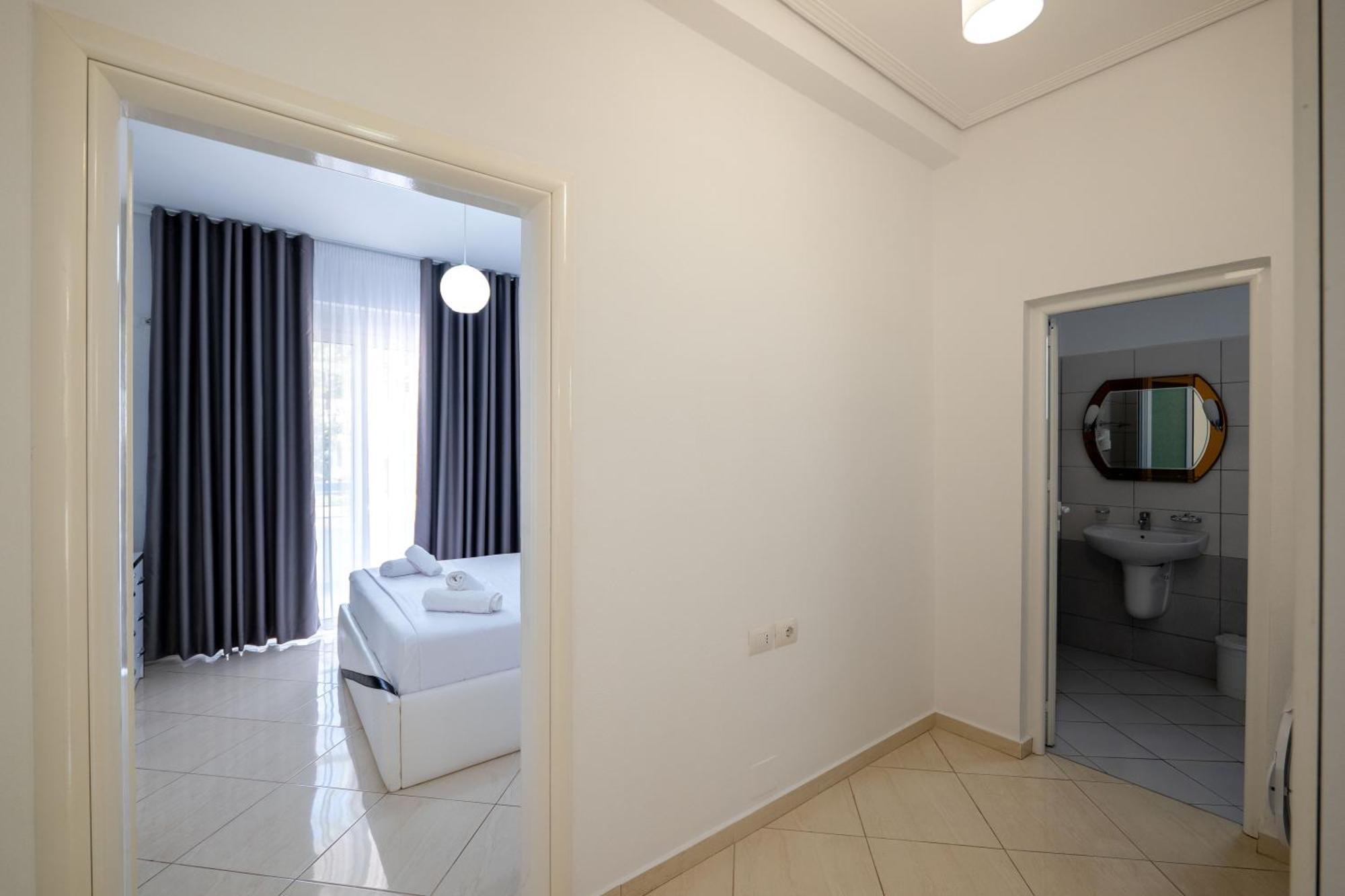 Apartments Margarita Ksamil Bagian luar foto