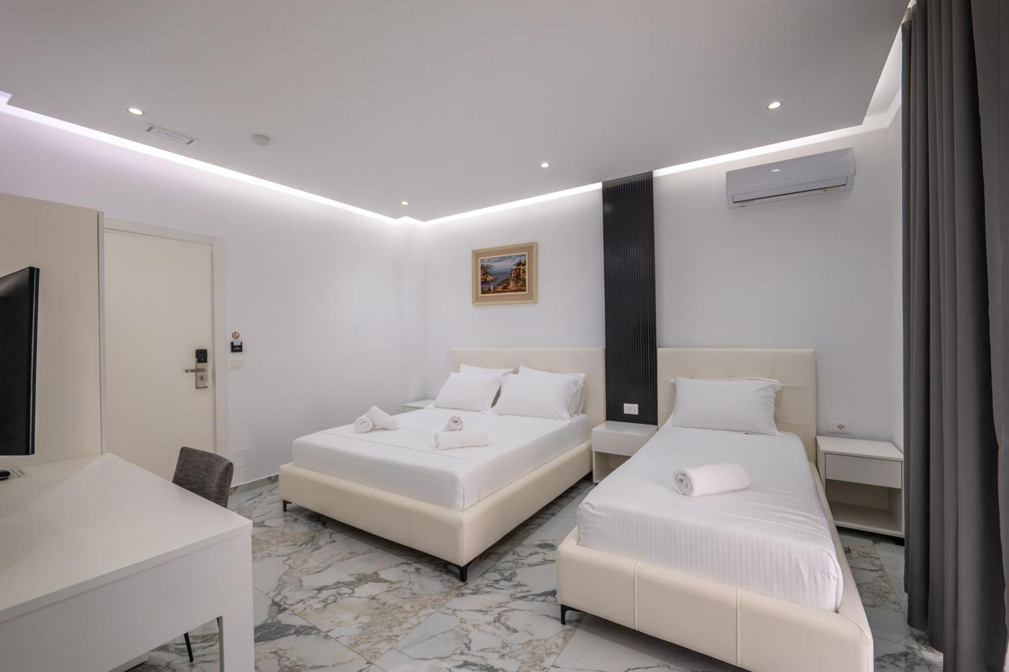 Apartments Margarita Ksamil Bagian luar foto