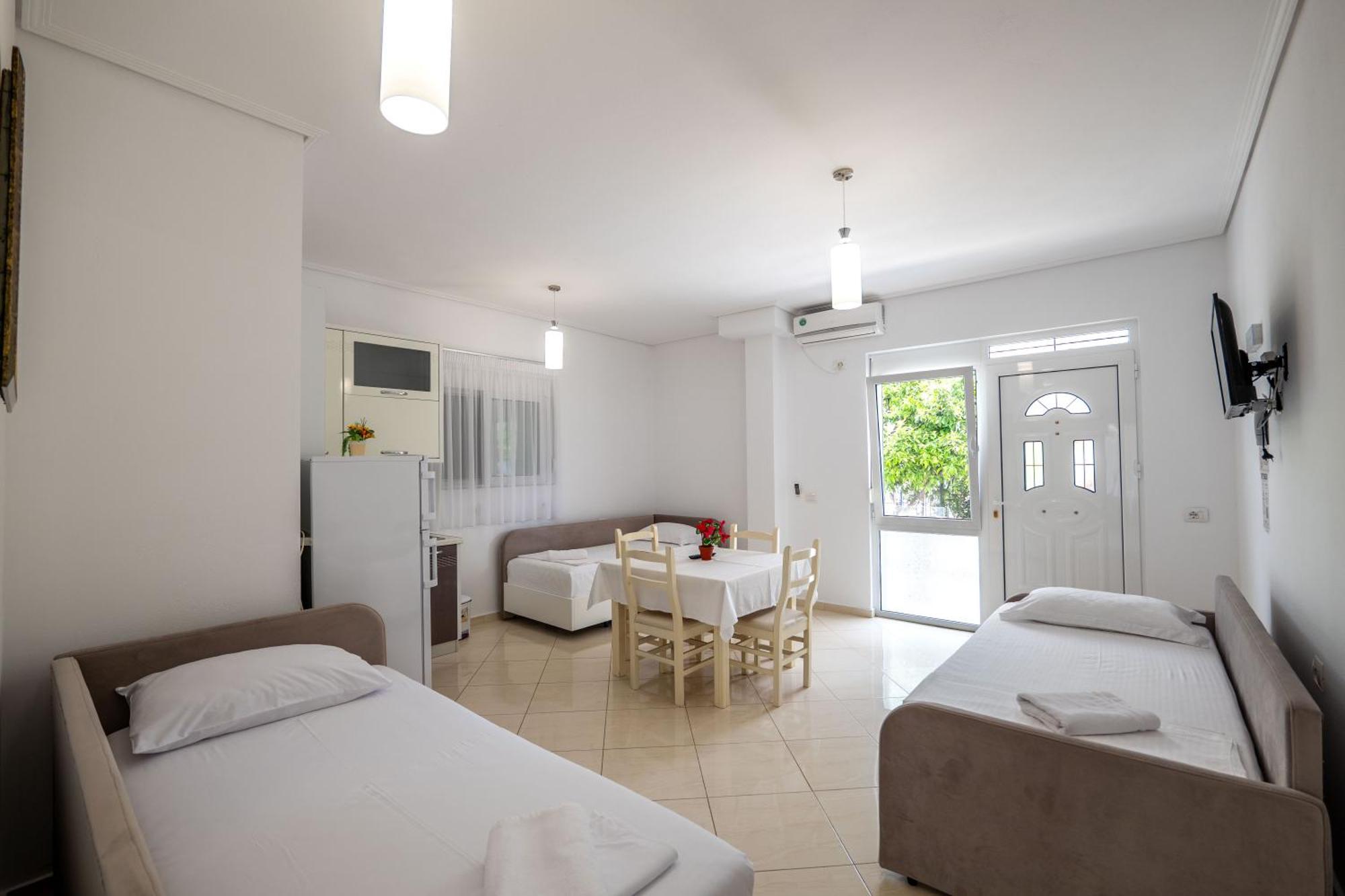 Apartments Margarita Ksamil Bagian luar foto